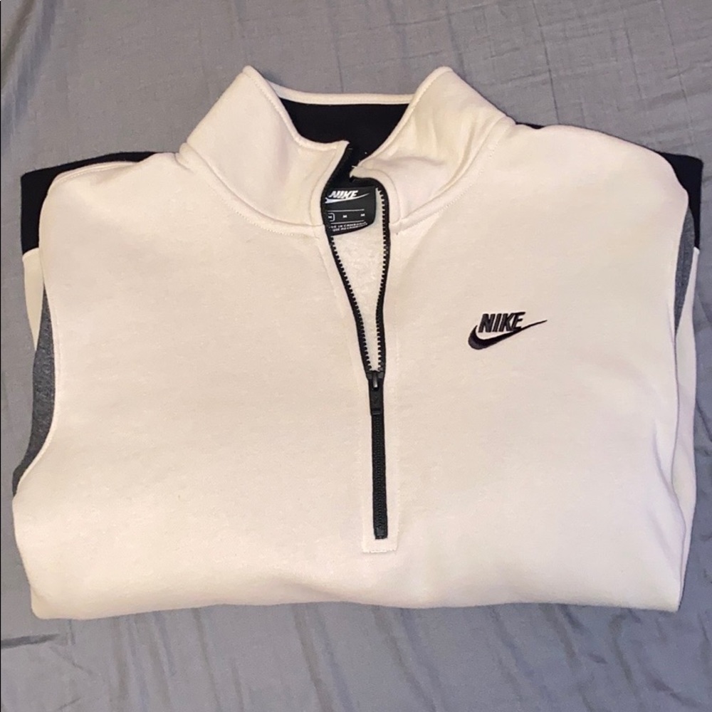 Nike Quarter-Zip